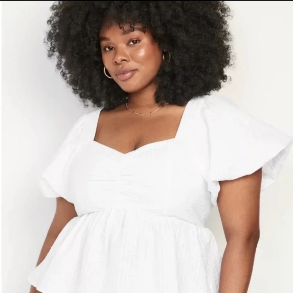 Old Navy White Ruched Peplum Cap Sleeve Blouse